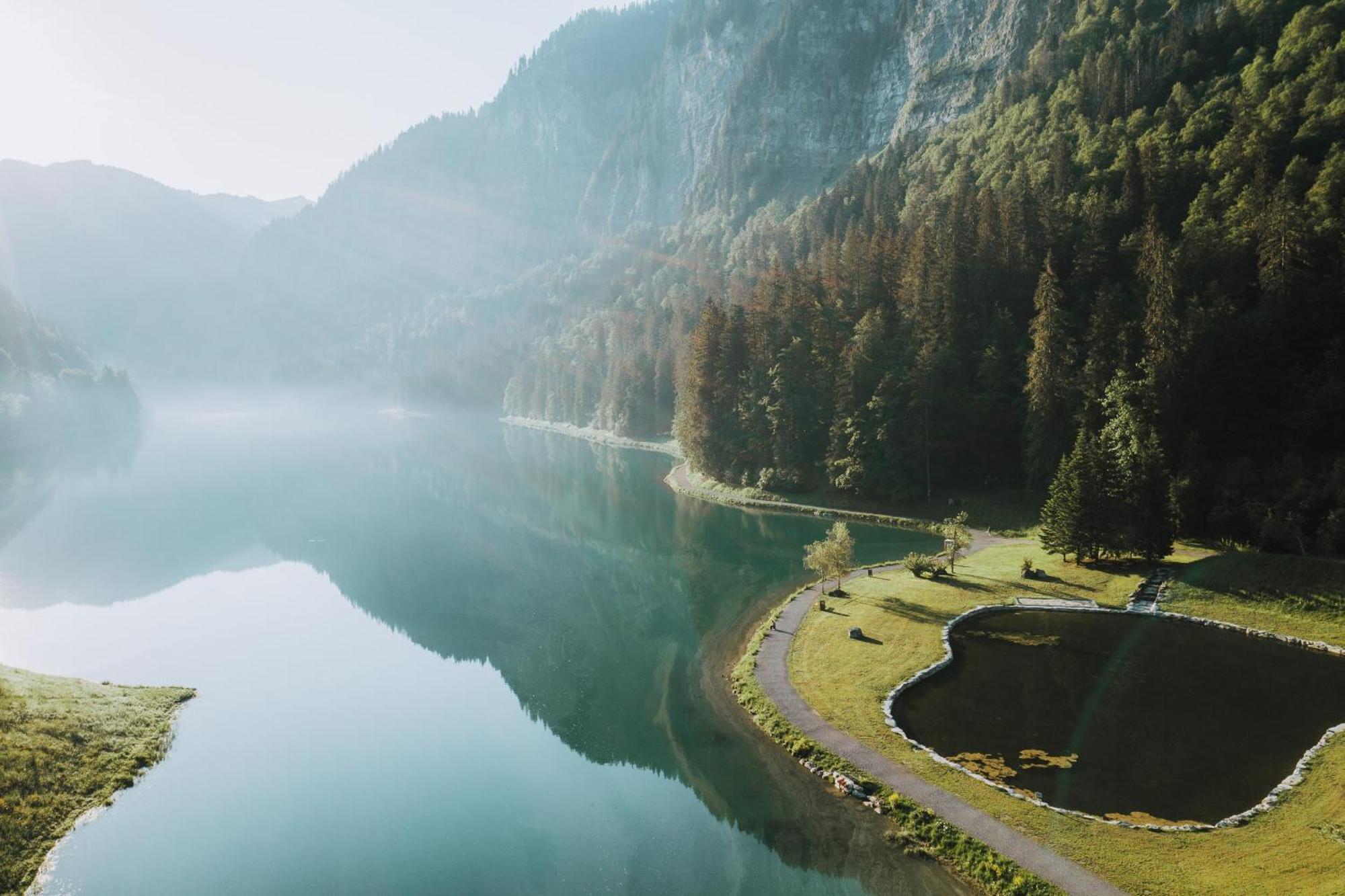Le Petit Reve - Lac De Montriond Exteriör bild